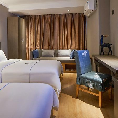 Insail Hotels Canton Esterno foto